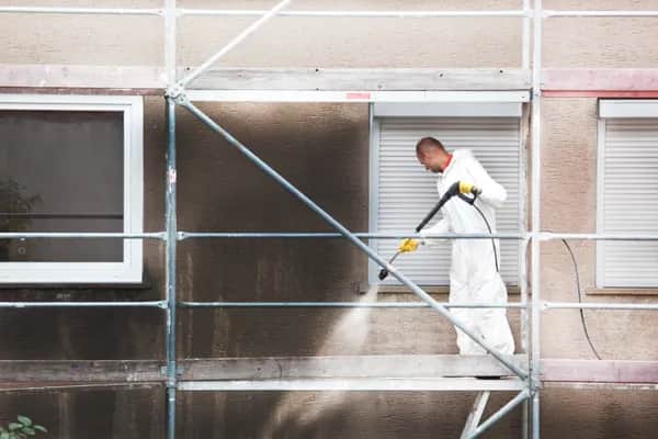 Professionelle Fassadenreinigung in Seeboden